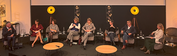 Elan egalite pro table ronde.png