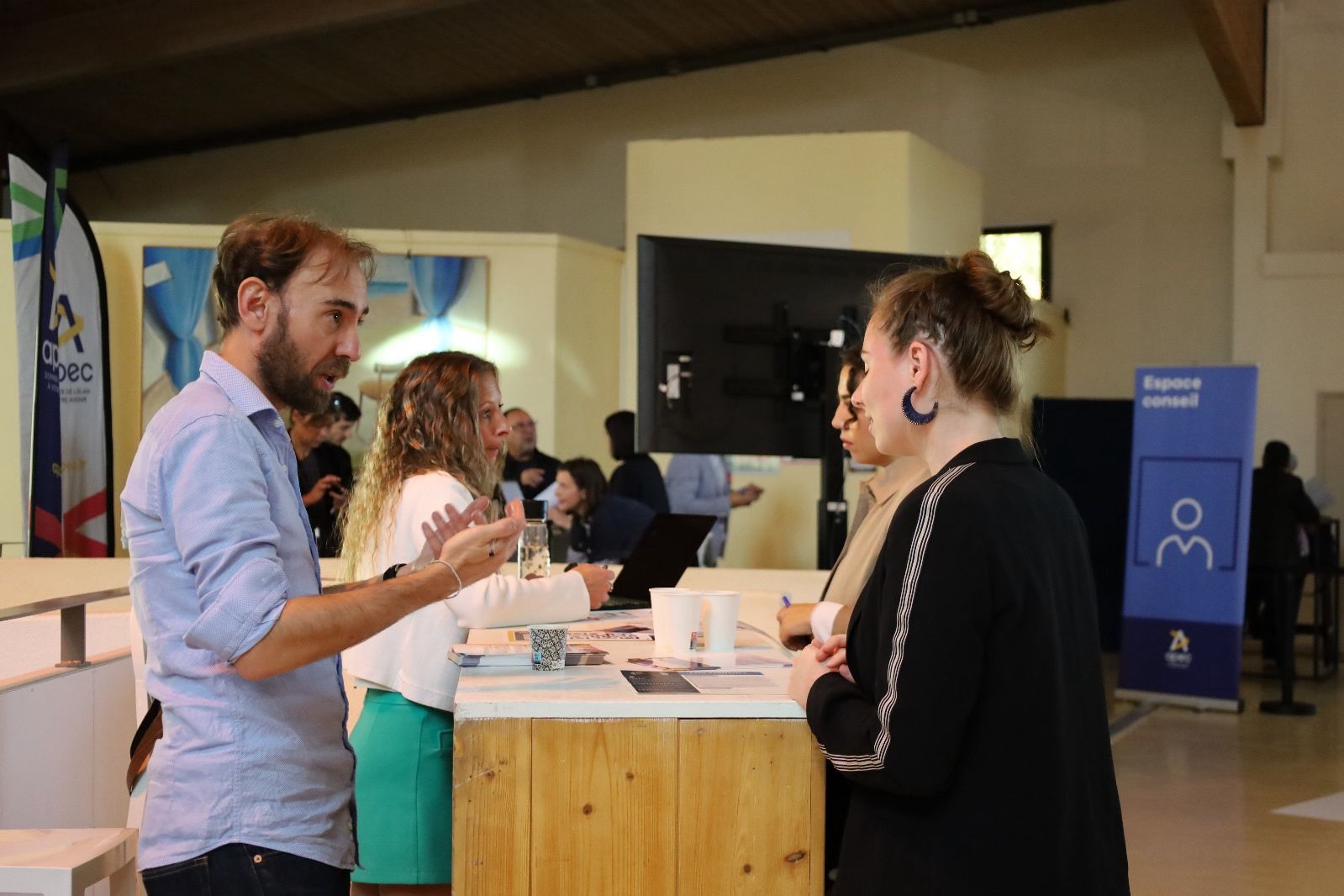 Apec tour Besancon.jpg