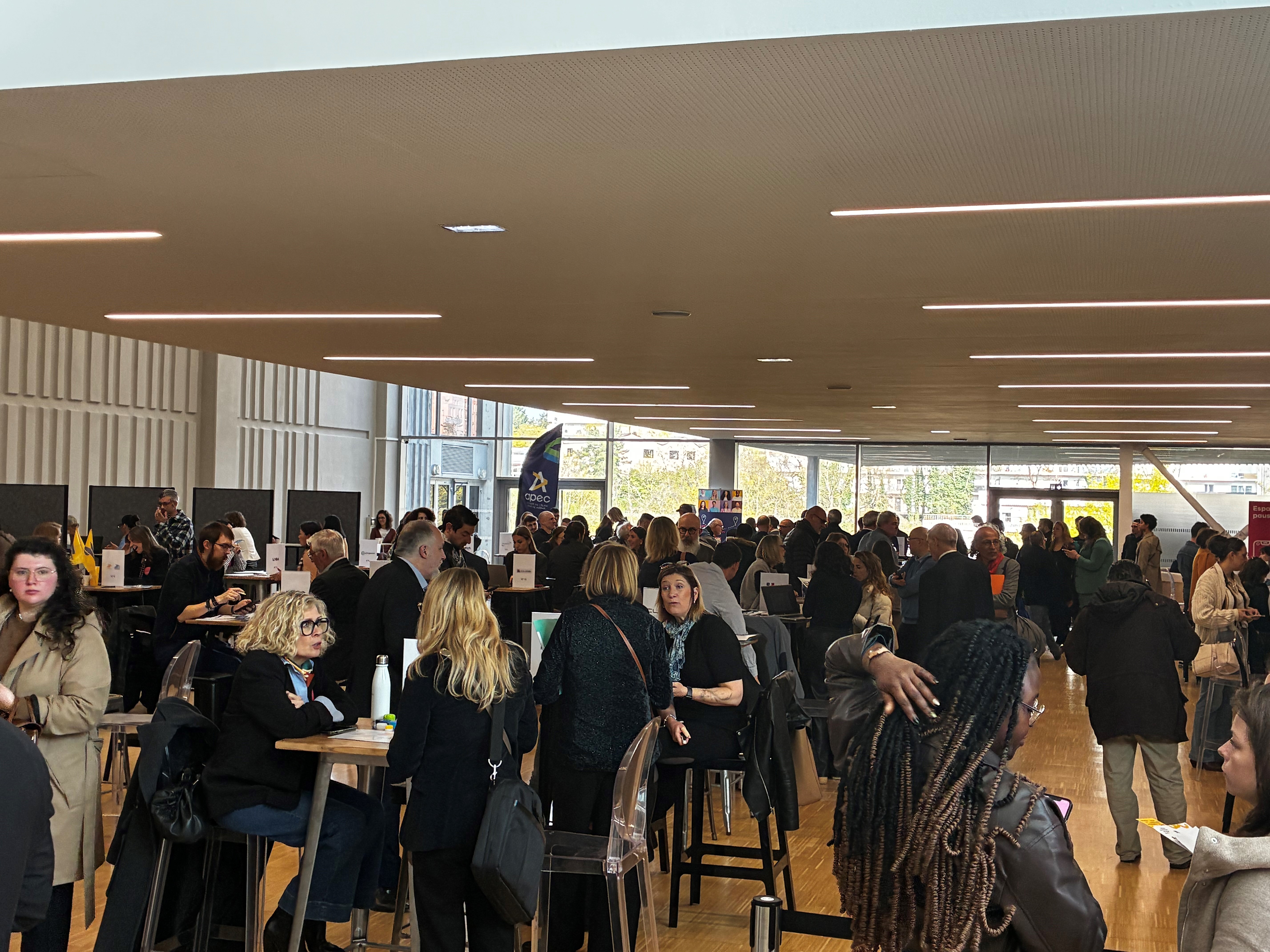 Photo Apec Tour Dijon.jpg